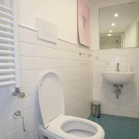 Vico Hotel *